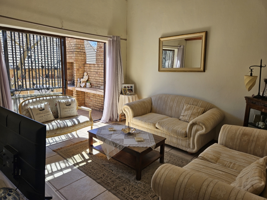 3 Bedroom Property for Sale in Noordheuwel Gauteng