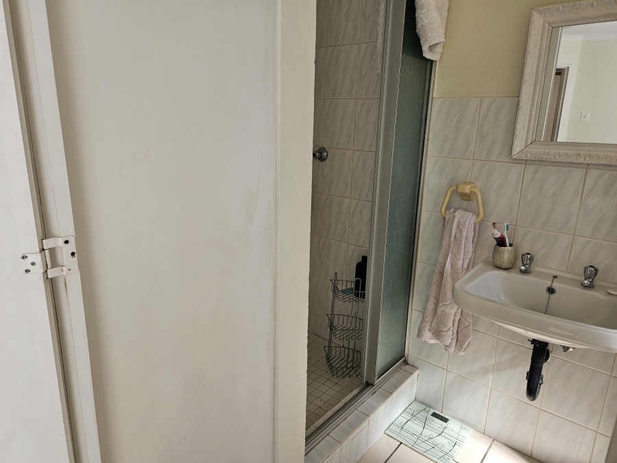 3 Bedroom Property for Sale in Noordheuwel Gauteng