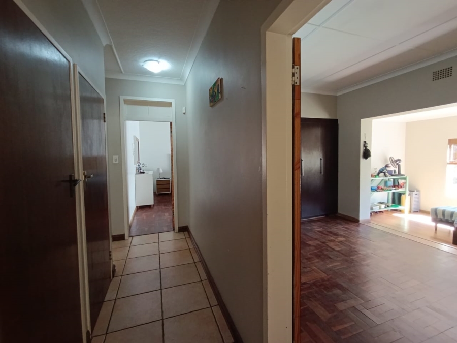 3 Bedroom Property for Sale in New Redruth Gauteng