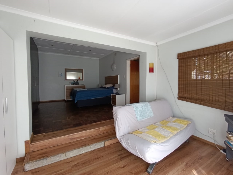 3 Bedroom Property for Sale in New Redruth Gauteng