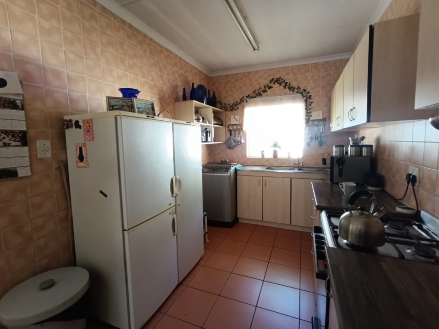 3 Bedroom Property for Sale in New Redruth Gauteng
