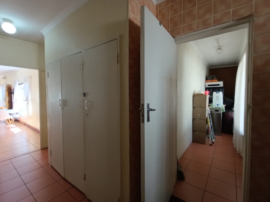 3 Bedroom Property for Sale in New Redruth Gauteng