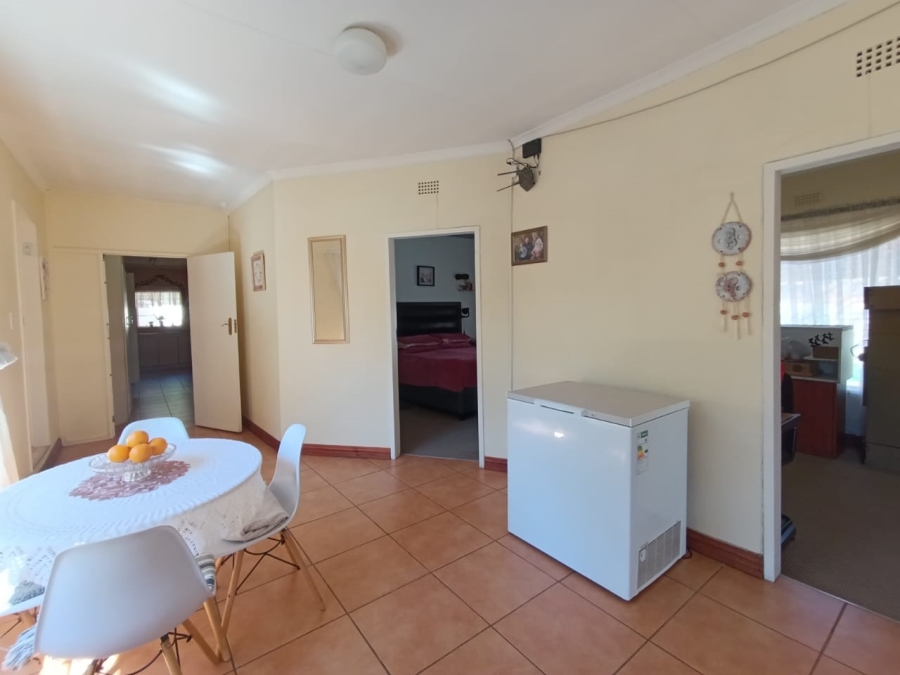 3 Bedroom Property for Sale in New Redruth Gauteng