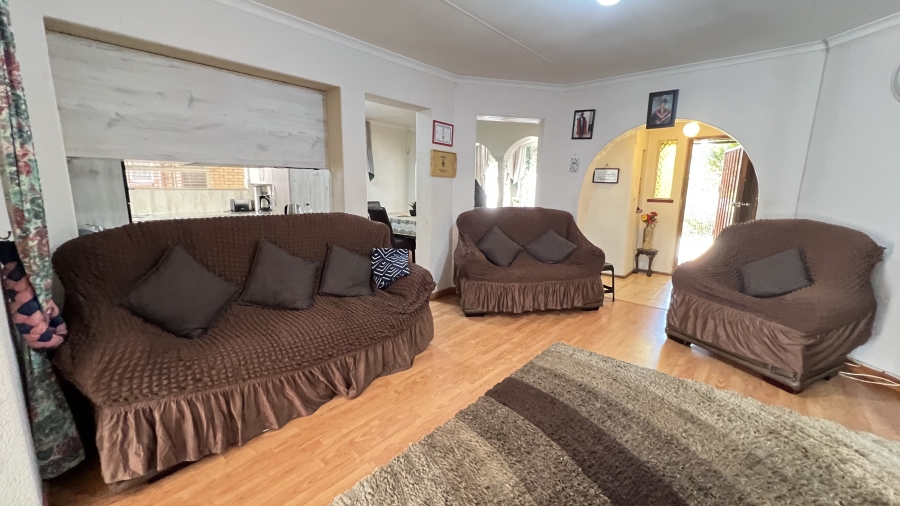 3 Bedroom Property for Sale in Greenhills Gauteng