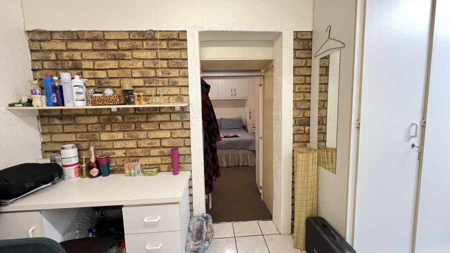 3 Bedroom Property for Sale in Greenhills Gauteng