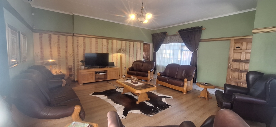 3 Bedroom Property for Sale in Kenmare Gauteng