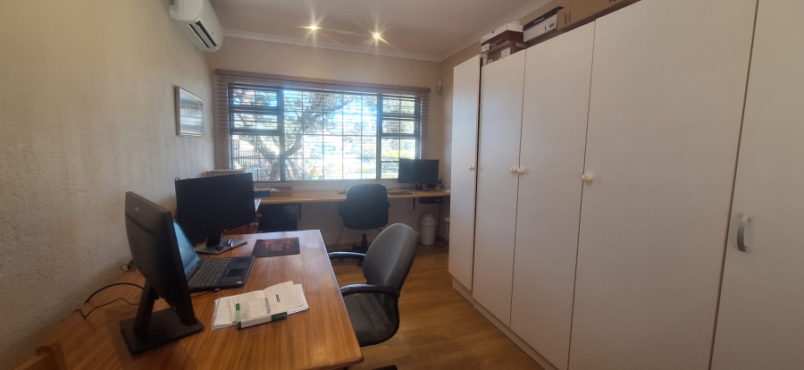 3 Bedroom Property for Sale in Kenmare Gauteng