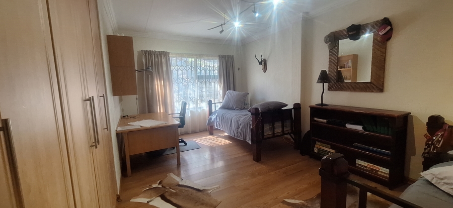 3 Bedroom Property for Sale in Kenmare Gauteng