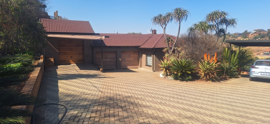 3 Bedroom Property for Sale in Kenmare Gauteng