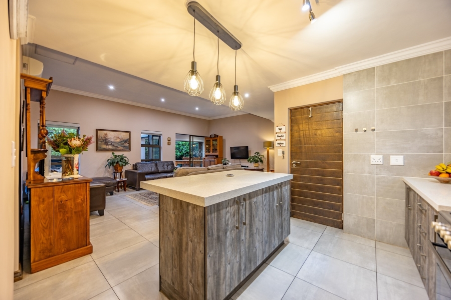 3 Bedroom Property for Sale in Midstream Estate Gauteng