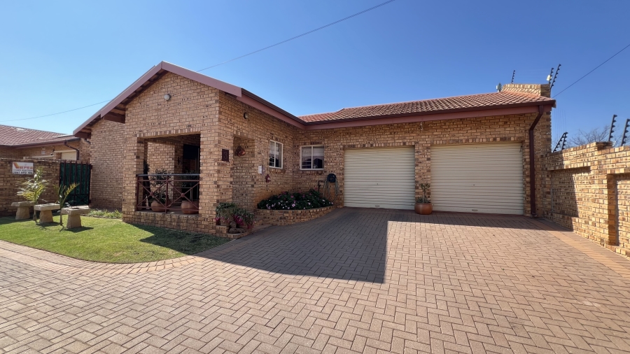 3 Bedroom Property for Sale in Greenhills Gauteng