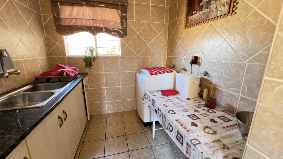 3 Bedroom Property for Sale in Greenhills Gauteng