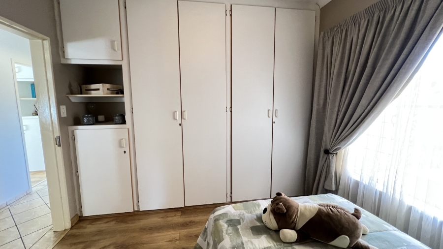 3 Bedroom Property for Sale in Greenhills Gauteng
