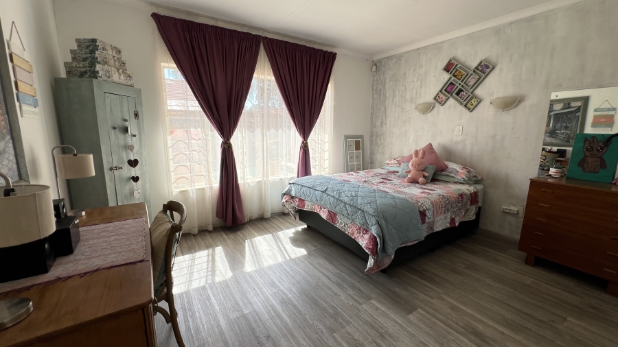 3 Bedroom Property for Sale in Greenhills Gauteng