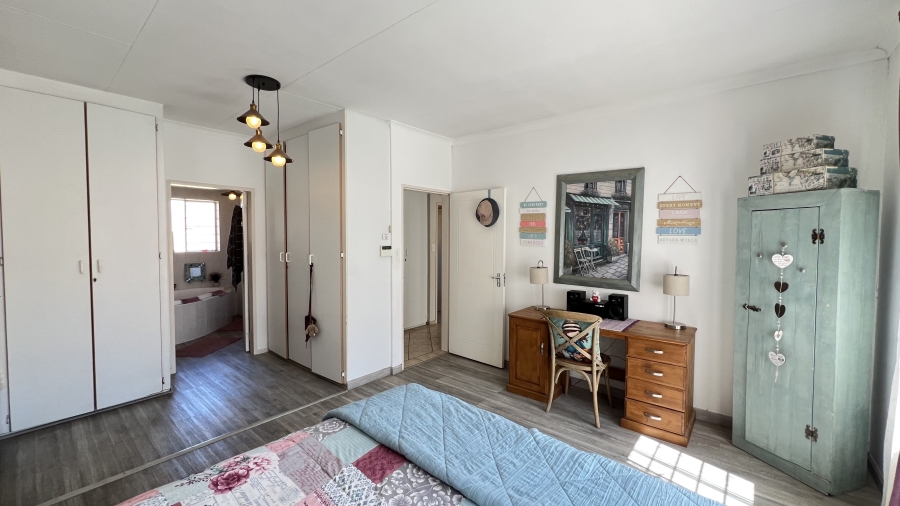 3 Bedroom Property for Sale in Greenhills Gauteng
