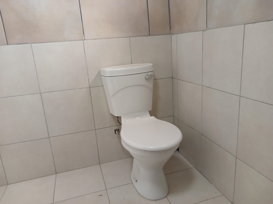 1 Bedroom Property for Sale in Bloubosrand Gauteng