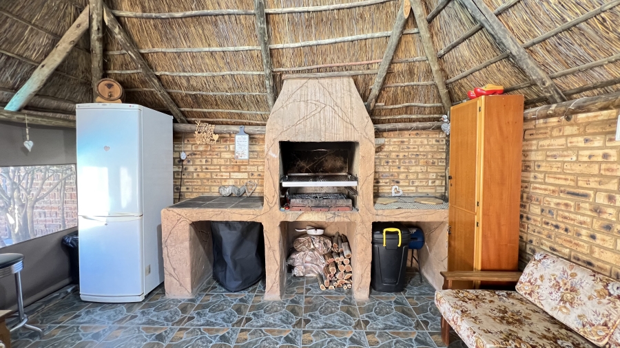 4 Bedroom Property for Sale in Greenhills Gauteng