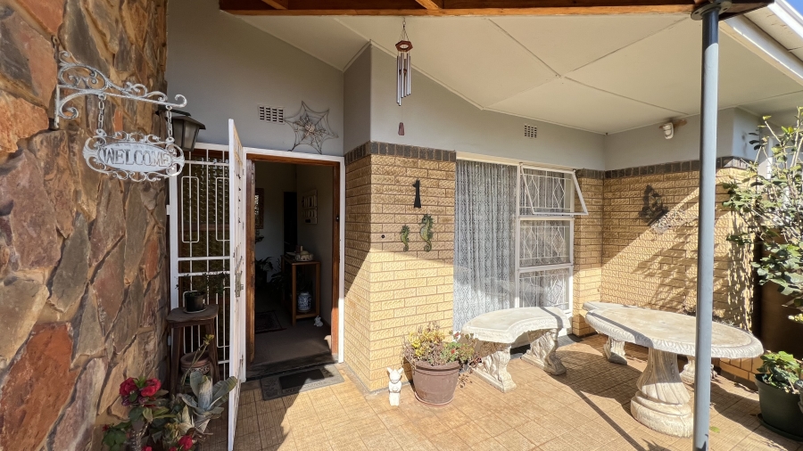 3 Bedroom Property for Sale in Greenhills Gauteng