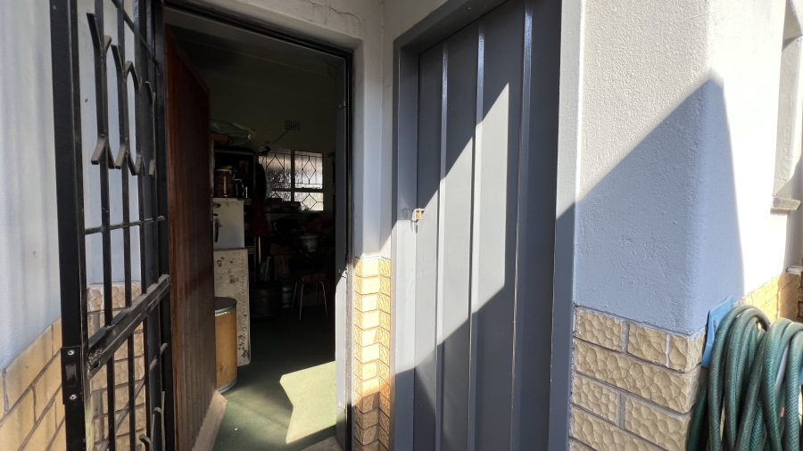 3 Bedroom Property for Sale in Greenhills Gauteng