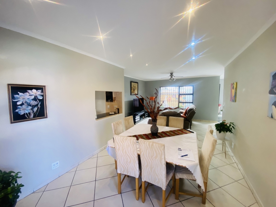 3 Bedroom Property for Sale in New Redruth Gauteng