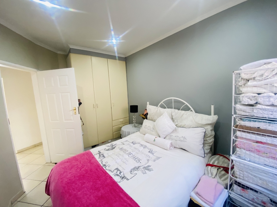 3 Bedroom Property for Sale in New Redruth Gauteng