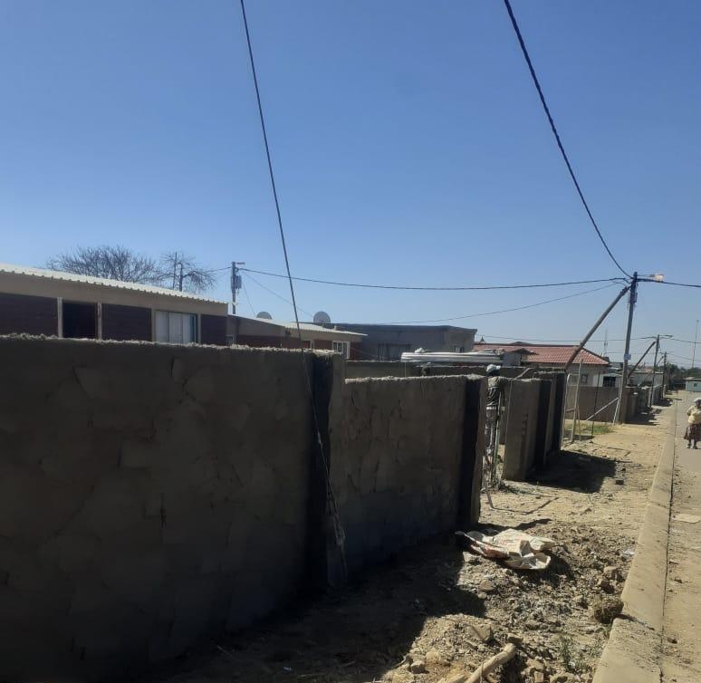 To Let 2 Bedroom Property for Rent in Lotus Gardens Gauteng
