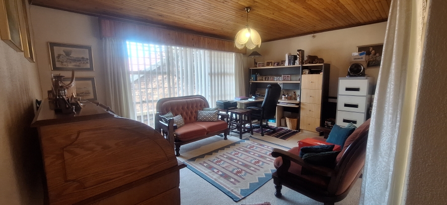 4 Bedroom Property for Sale in Noordheuwel Gauteng