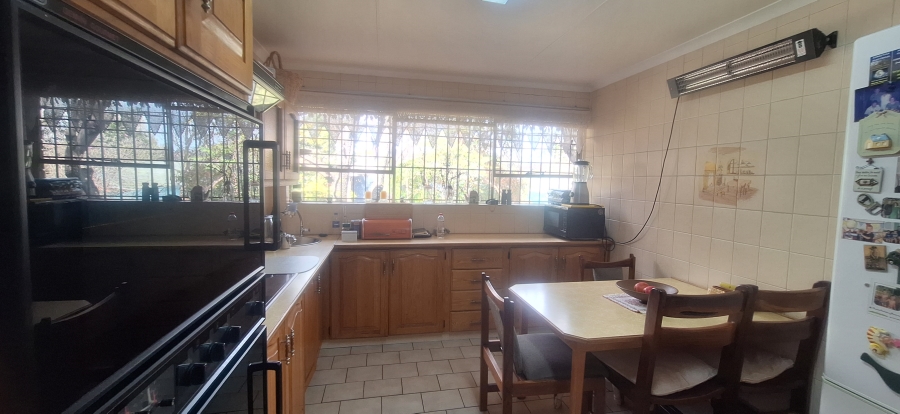 4 Bedroom Property for Sale in Noordheuwel Gauteng