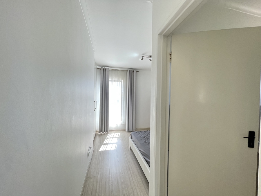 To Let 3 Bedroom Property for Rent in Barbeque Downs Gauteng