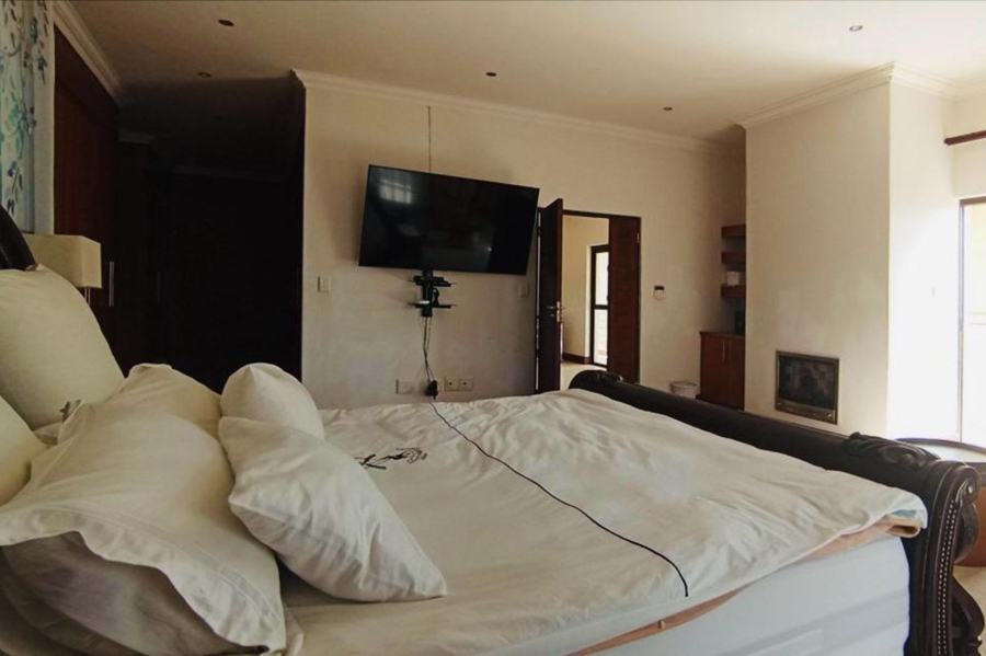 5 Bedroom Property for Sale in Mooikloof Glen Gauteng
