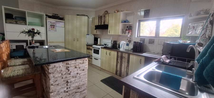 4 Bedroom Property for Sale in Kenmare Gauteng