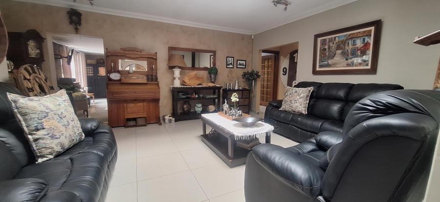 4 Bedroom Property for Sale in Kenmare Gauteng