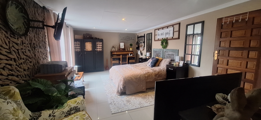 4 Bedroom Property for Sale in Kenmare Gauteng