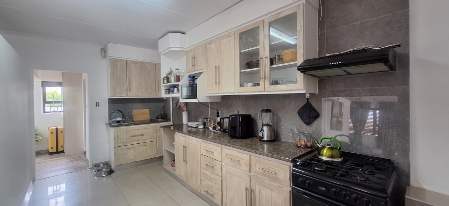 4 Bedroom Property for Sale in Kenmare Gauteng