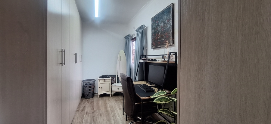4 Bedroom Property for Sale in Kenmare Gauteng