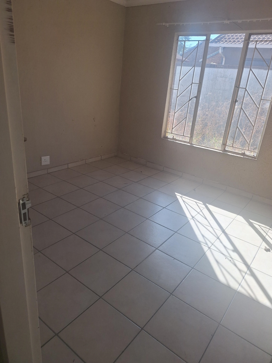 3 Bedroom Property for Sale in Minnebron Gauteng
