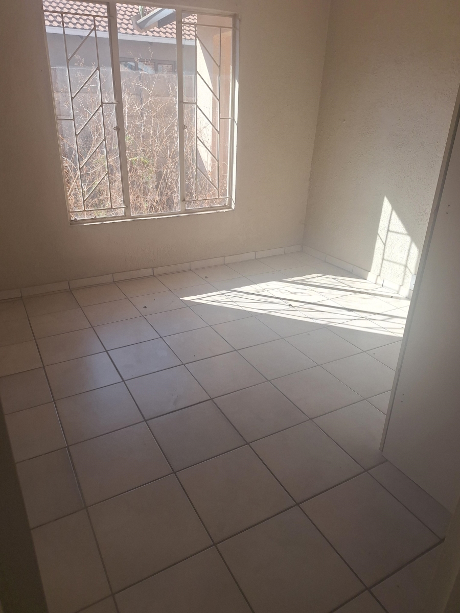 3 Bedroom Property for Sale in Minnebron Gauteng