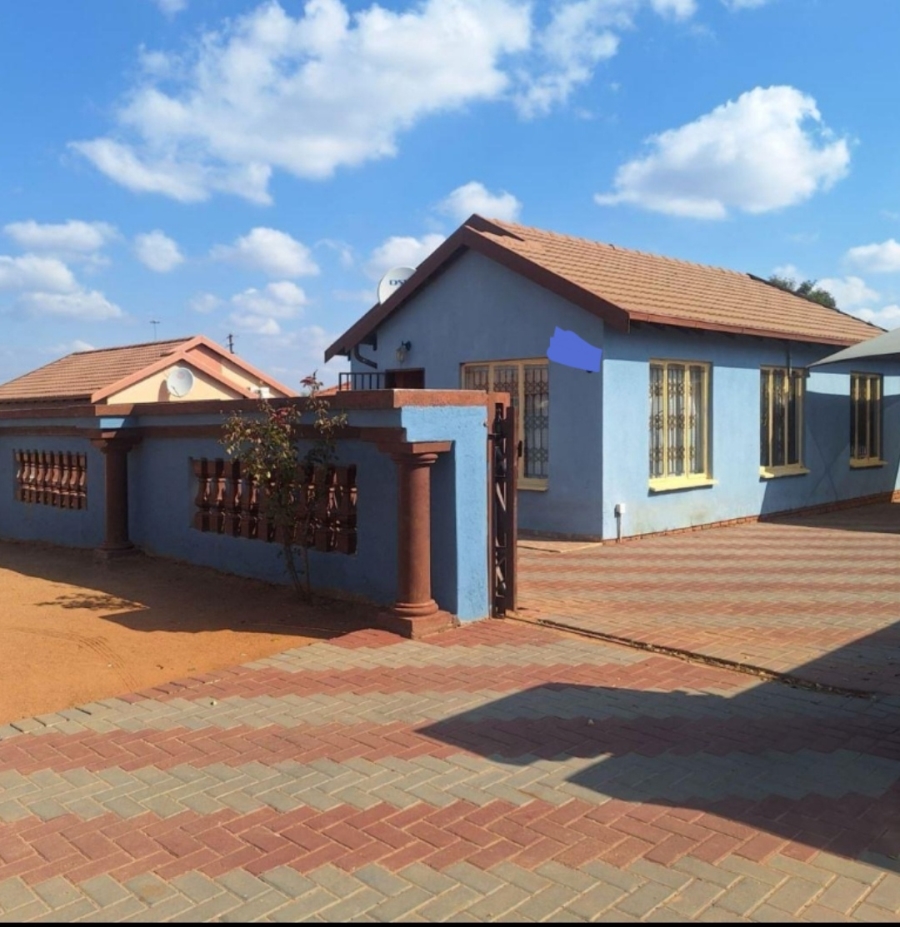 3 Bedroom Property for Sale in Soshanguve East Ext 6 Gauteng