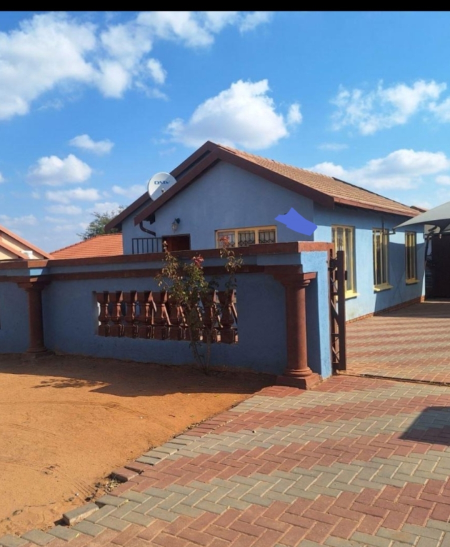 3 Bedroom Property for Sale in Soshanguve East Ext 6 Gauteng