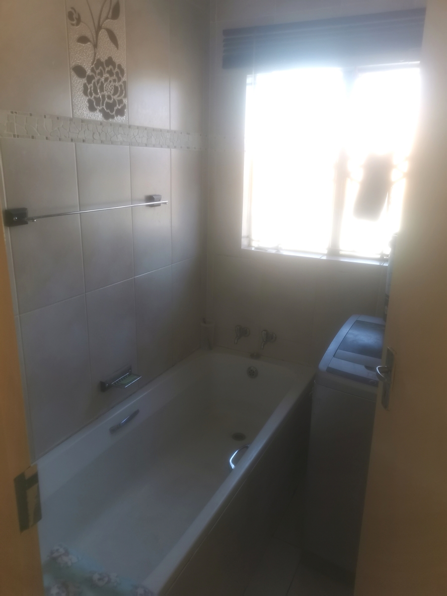 3 Bedroom Property for Sale in Soshanguve East Ext 6 Gauteng
