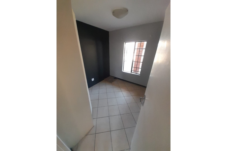 2 Bedroom Property for Sale in Sagewood Gauteng