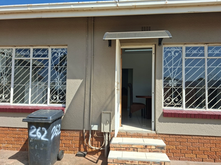 To Let commercial Property for Rent in Monument Gauteng