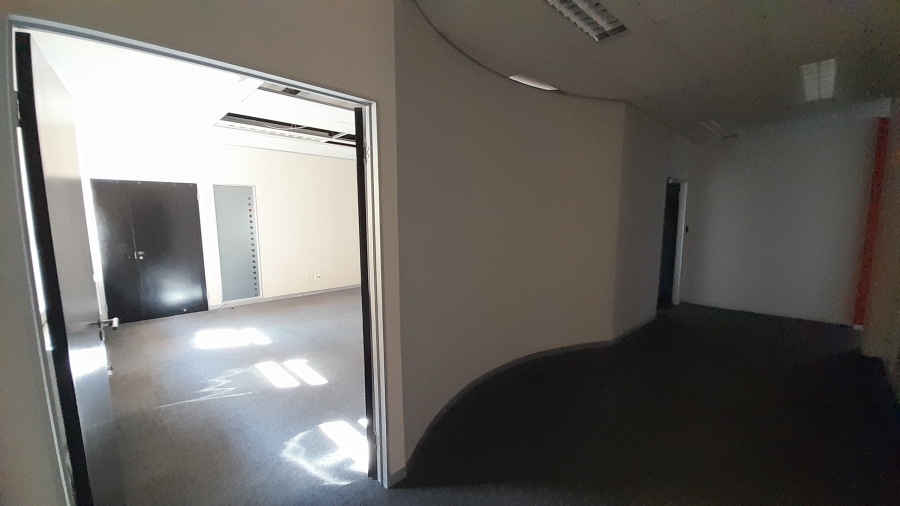 To Let commercial Property for Rent in Randjespark Gauteng