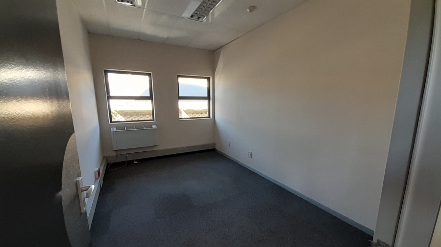 To Let commercial Property for Rent in Randjespark Gauteng