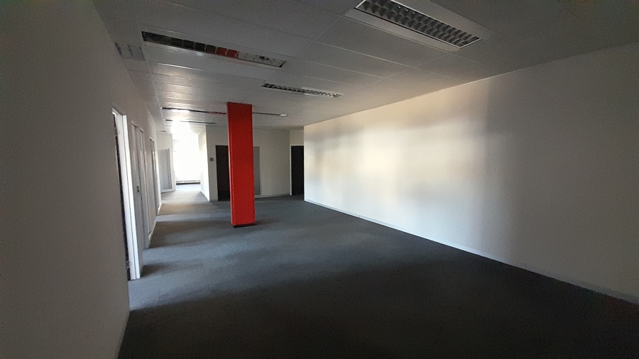 To Let commercial Property for Rent in Randjespark Gauteng