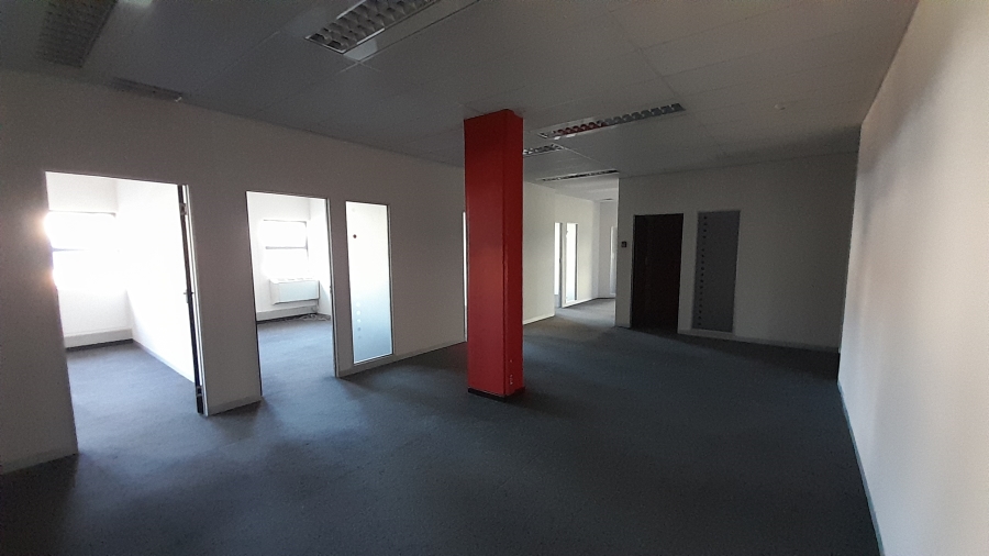 To Let commercial Property for Rent in Randjespark Gauteng