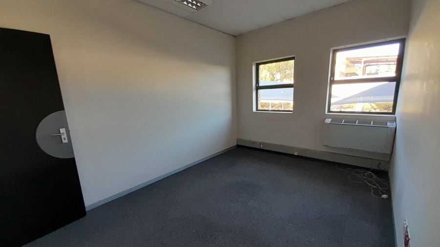 To Let commercial Property for Rent in Randjespark Gauteng
