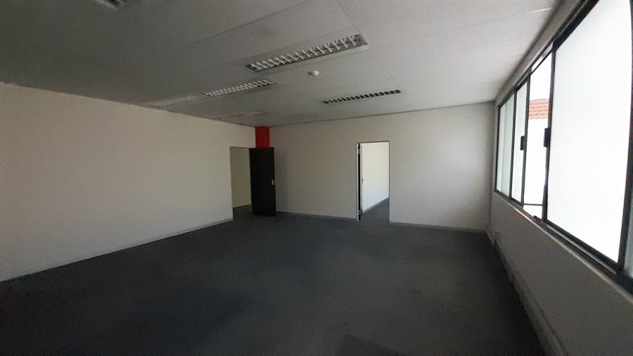 To Let commercial Property for Rent in Randjespark Gauteng
