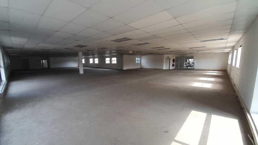 To Let commercial Property for Rent in Halfway Gardens Gauteng