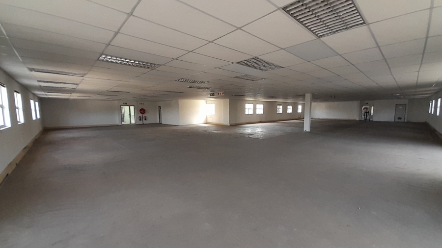 To Let commercial Property for Rent in Halfway Gardens Gauteng